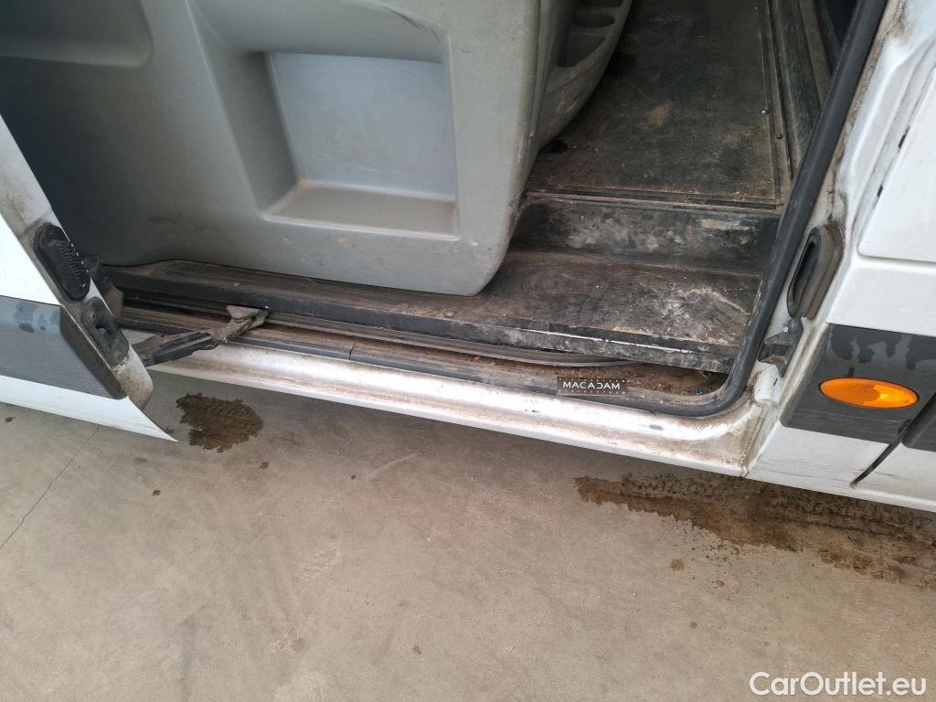  Renault  Master  Fourgon L3H2 3 5 Grand Confort dCi 135CV BVM6 7 Sieges E6dT #38