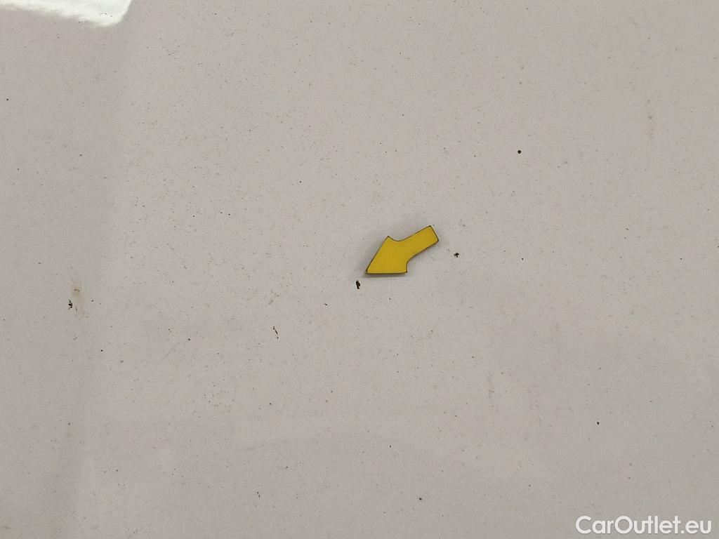  Peugeot  208  Affaire Premium Pack 1.6 HDi 75CV BVM5 E6 #48