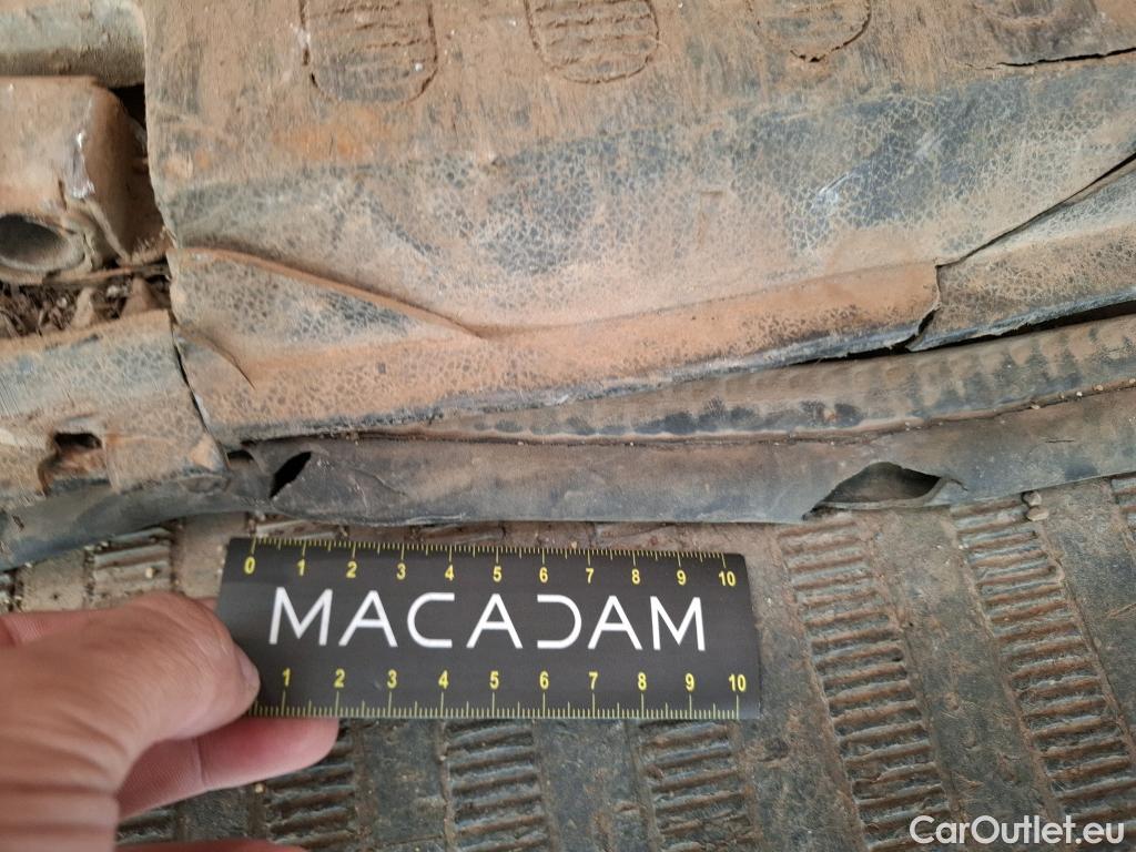  Renault  Master  Fourgon L3H2 3 5 Grand Confort dCi 135CV BVM6 7 Sieges E6dT #34