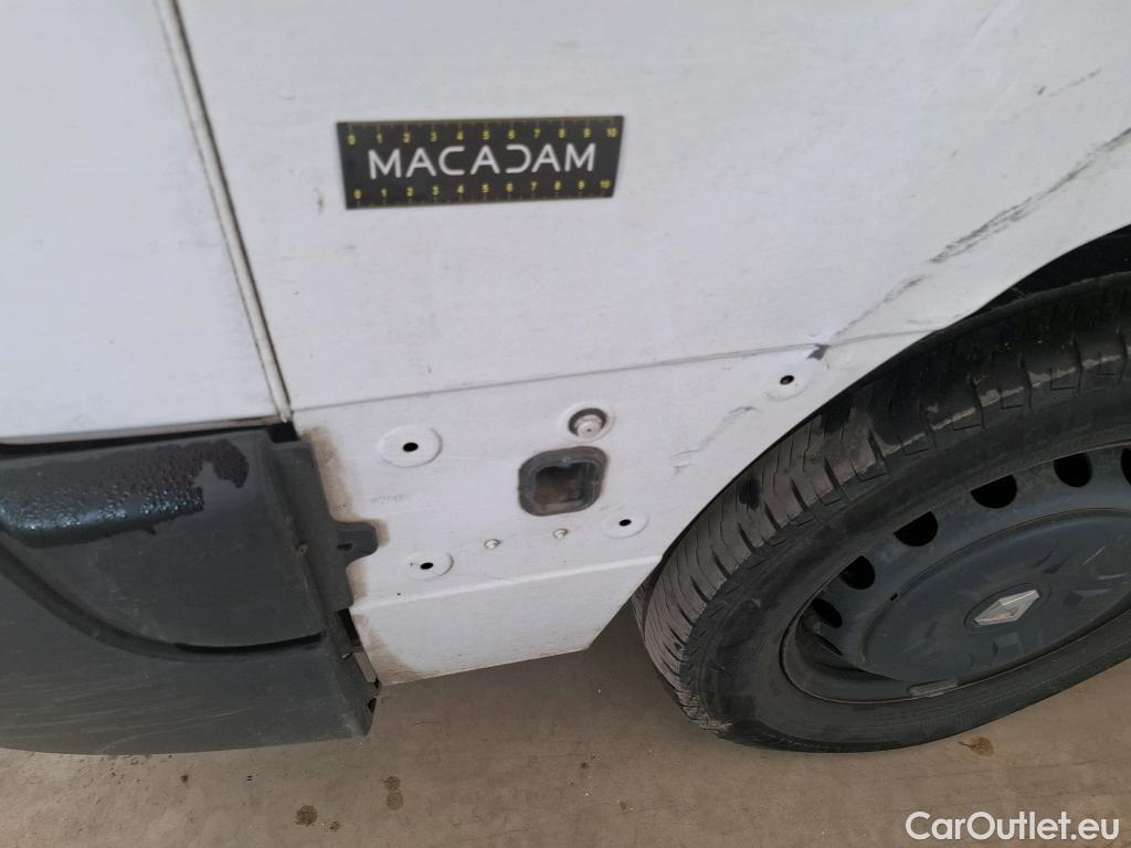  Renault  Master  Fourgon L3H2 3 5 Grand Confort dCi 135CV BVM6 7 Sieges E6dT #51