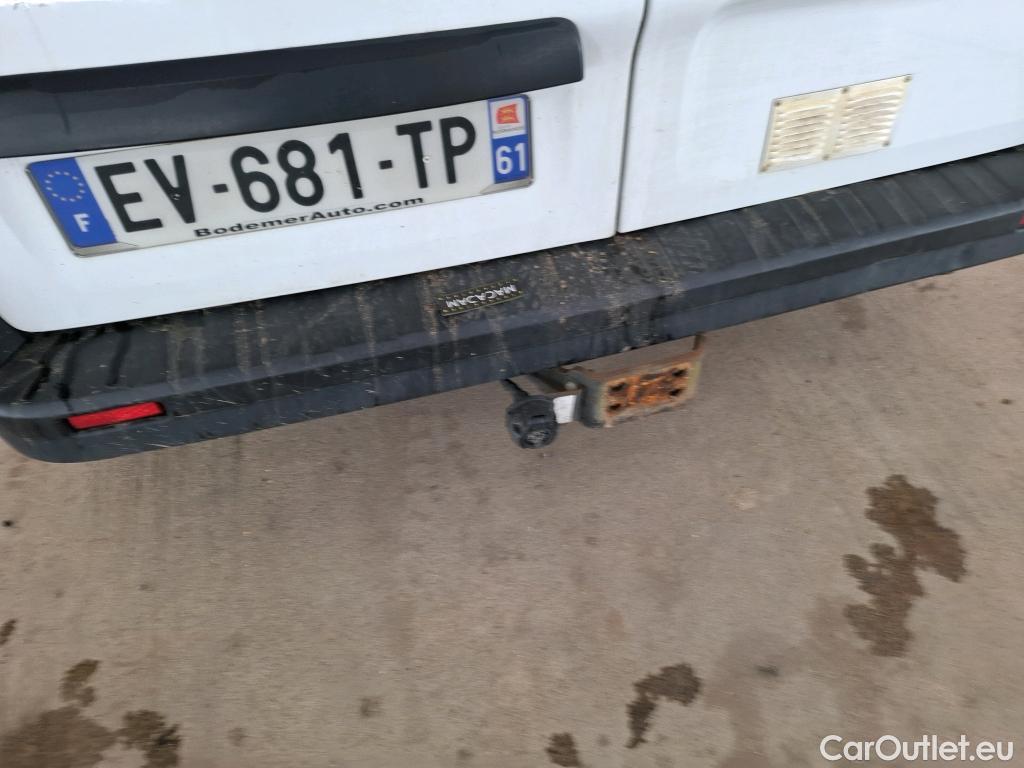  Renault  Trafic  Furgon Grand Confort L1H1 1200 1.6 dCi 125CV BVM6 E6 #18