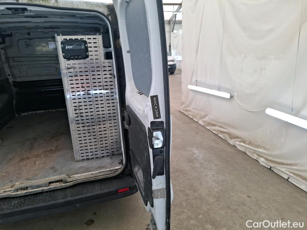  Renault  Trafic  Fourgon L1H1 1000 Confort 1.6 dCi 95CV BVM6 E6dT #44