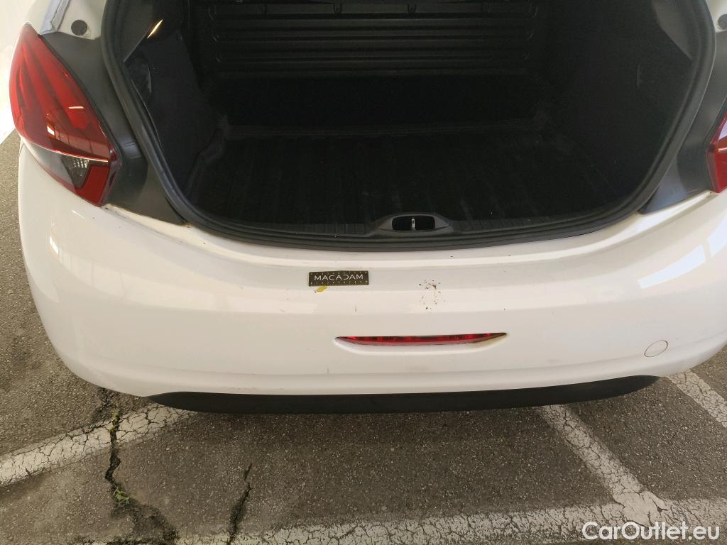  Peugeot  208  Affaire Premium Pack 1.6 HDi 75CV BVM5 E6 #14