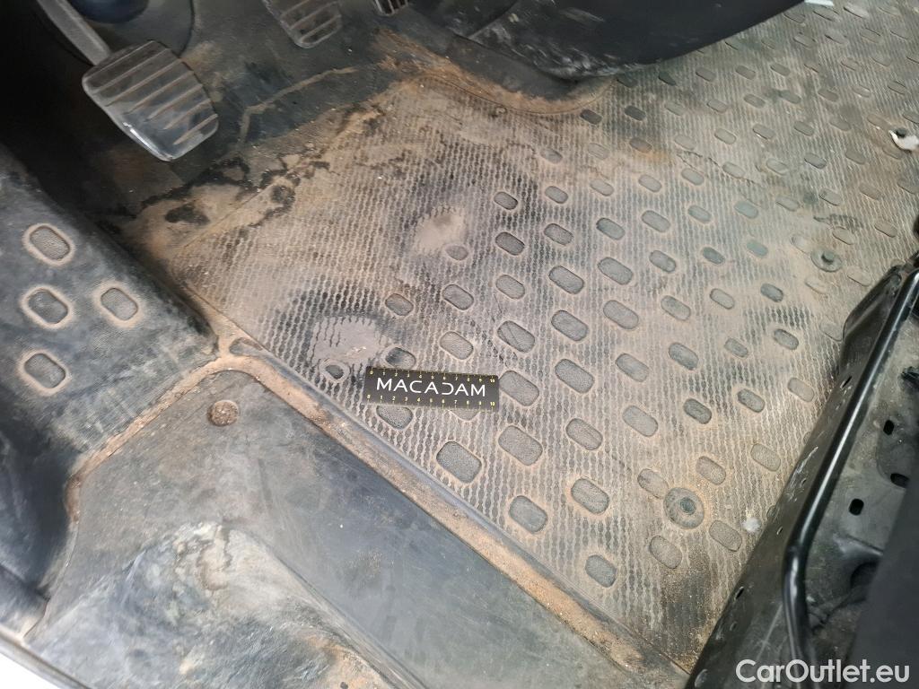  Renault  Trafic  Fourgon L1H1 1000 Confort 1.6 dCi 95CV BVM6 E6dT #49