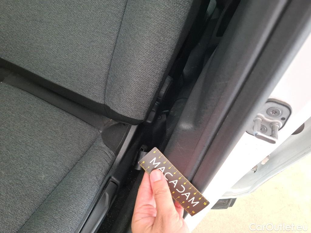  Citroen  C4  Berline Live Pack Business 1.5 BlueHDI 110CV BVM6 E6d #8