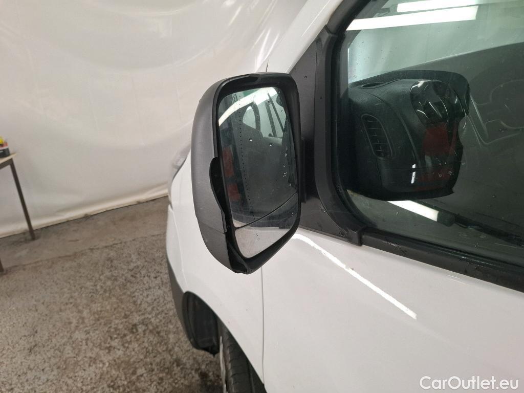  Renault  Trafic RENAULT  / 2019 / 4P / Fourgon tole NV FG GCF L1H1 1200 dCi 120 S&S #15