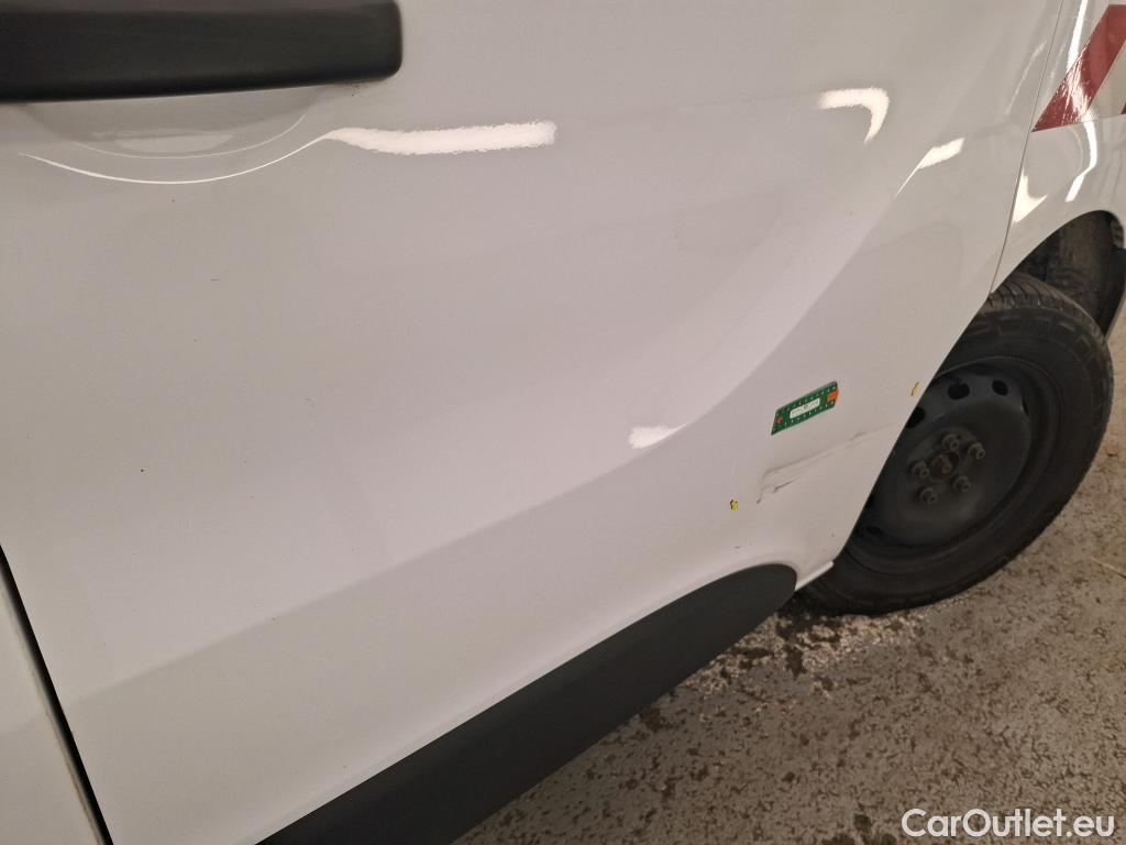  Renault  Trafic RENAULT  / 2019 / 4P / Fourgon tole NV FG GCF L1H1 1200 dCi 120 #11