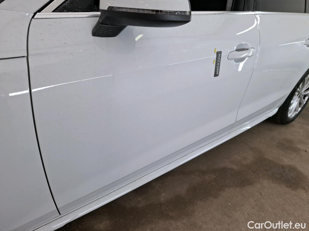  Audi  A4  Berline 30 TDI Business line 2.0 TDI 135CV BVA7 E6d #18