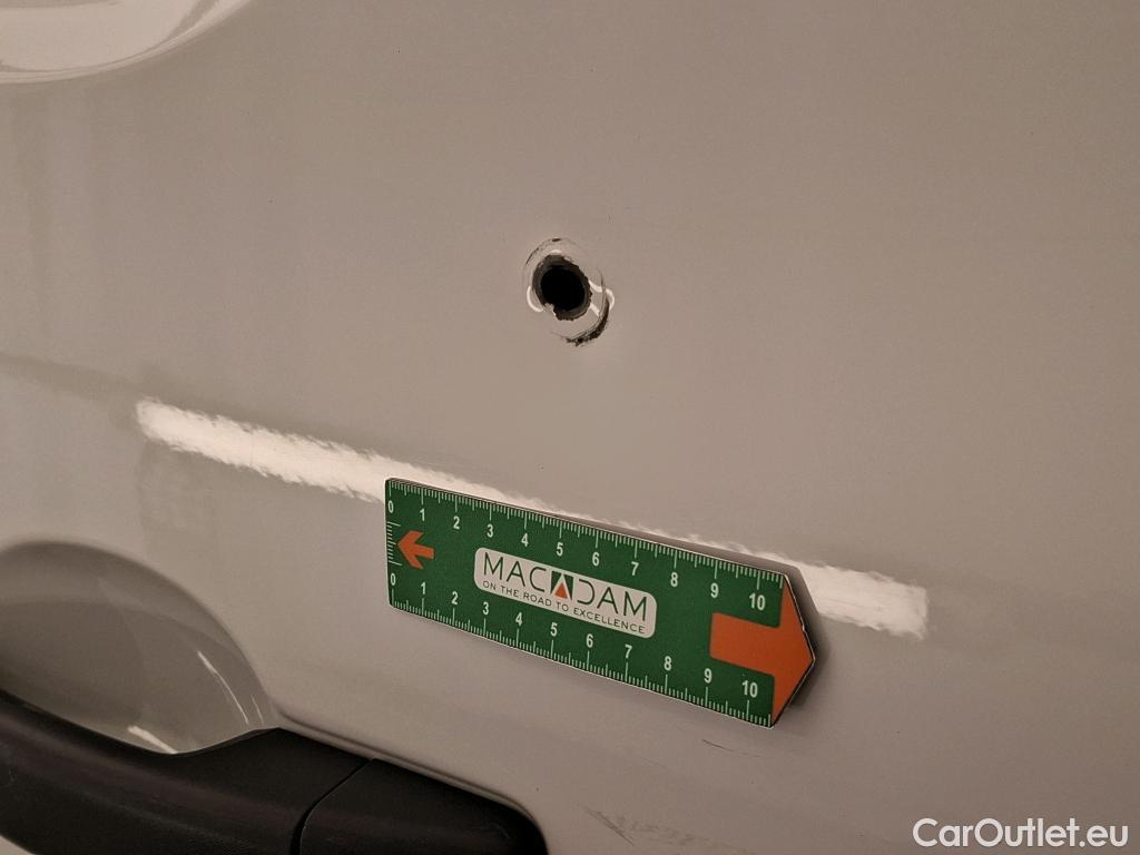  Renault  Trafic RENAULT  / 2019 / 4P / Fourgon tole NV FG GCF L1H1 1200 dCi 120 #5