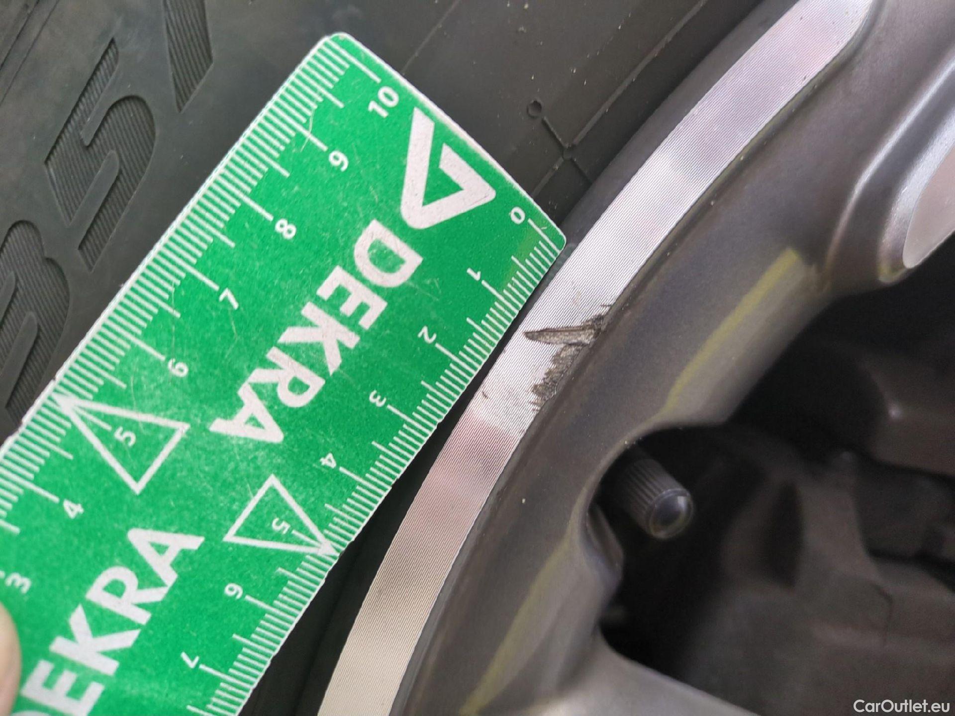  DS  DS7 7 Crossback Grand Chic 1.6 PureTech 180CV BVA8 E6d #1