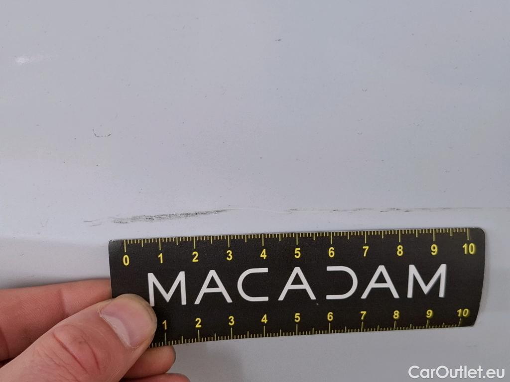  Audi  A4  Berline 30 TDI Business line 2.0 TDI 135CV BVA7 E6d #11