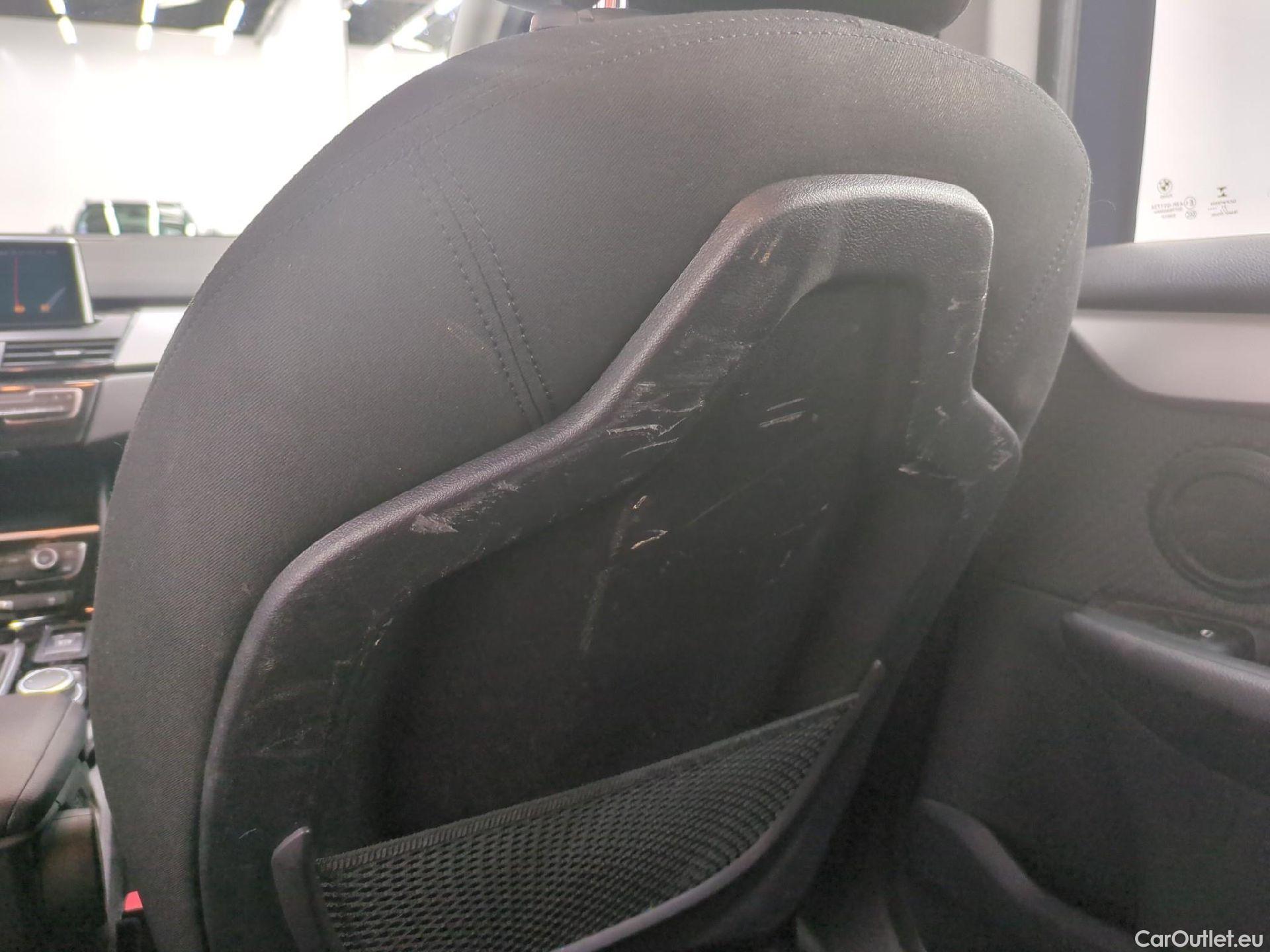  Bmw  Serie 2 BMW  Gran Tourer / 2018 / 5P / monospace 218d Business Design Auto #18