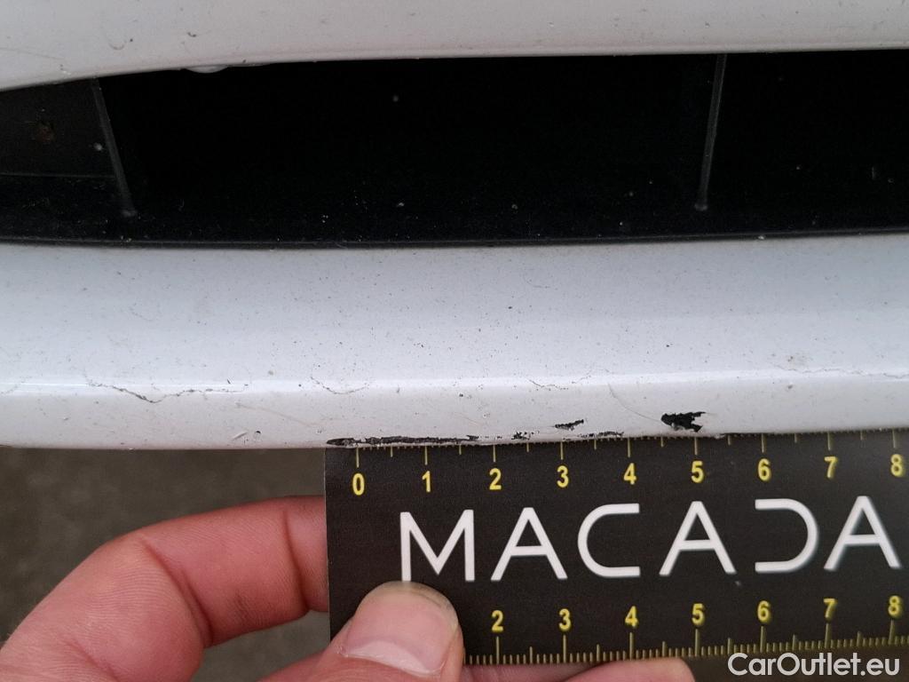  Audi  A4  Berline 30 TDI Business line 2.0 TDI 135CV BVA7 E6d #4