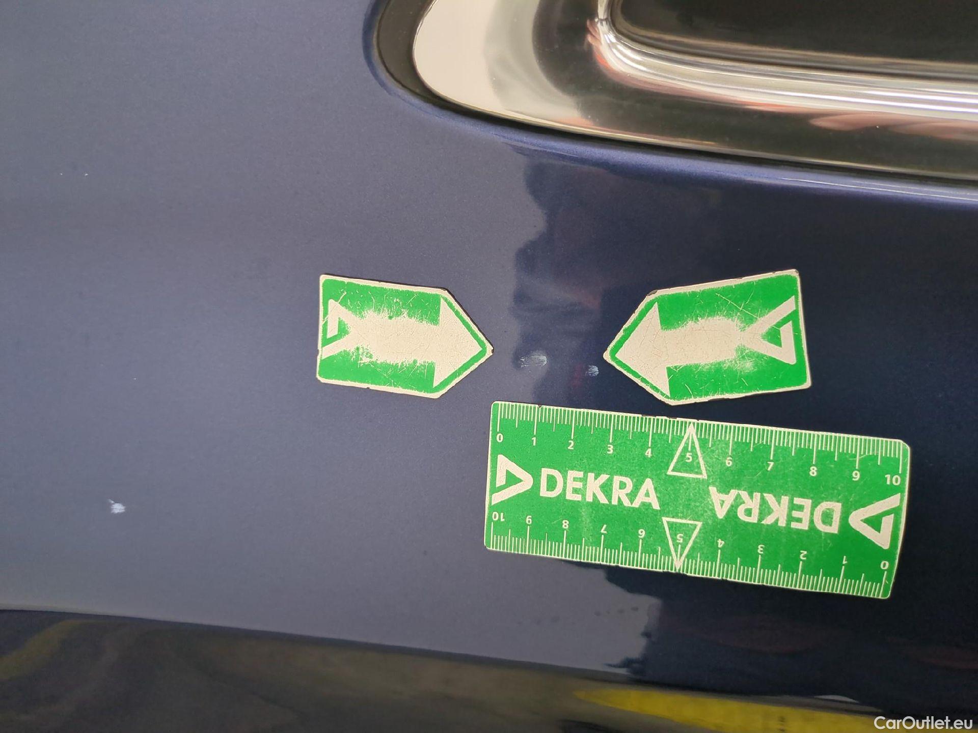  Bmw  Serie 2 BMW  Gran Tourer / 2018 / 5P / monospace 218d Business Design Auto #43