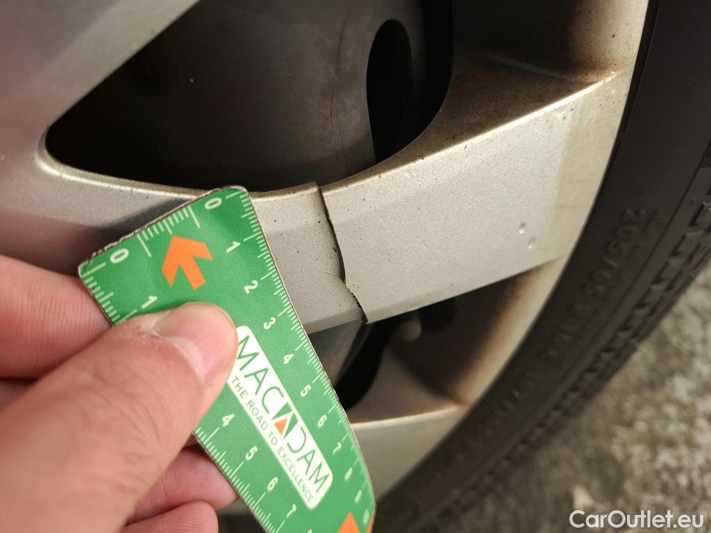  Renault  Trafic RENAULT  / 2019 / 4P / Fourgon tole NV FG GCF L1H1 1200 dCi 120 S&S #18