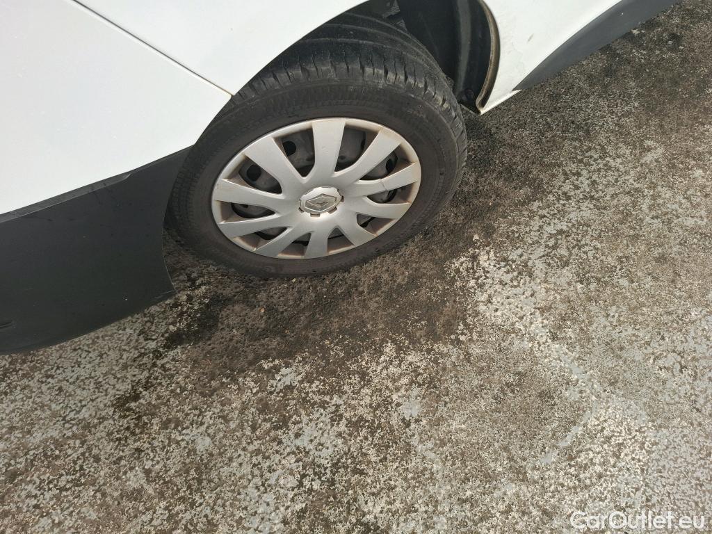  Renault  Trafic RENAULT  / 2019 / 4P / Fourgon tole NV FG GCF L1H1 1200 dCi 120 S&S #17