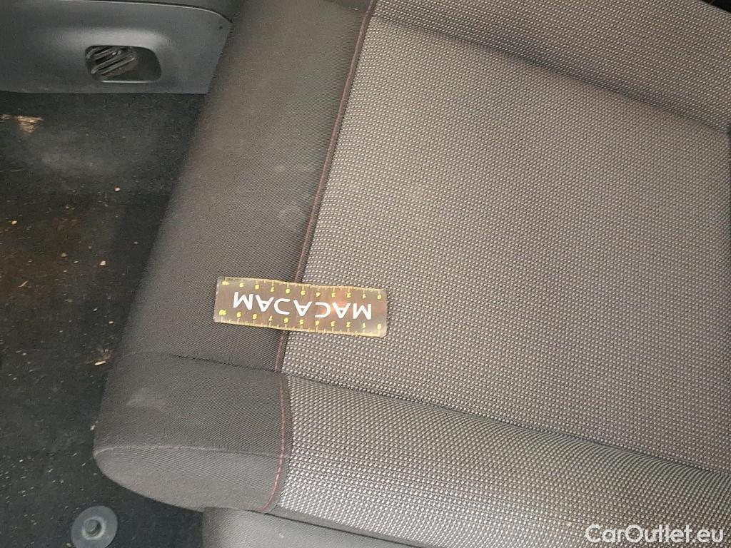  Citroen  C4 Cactus  Feel Business 1.2 PureTech 110CV BVM6 E6dT #26