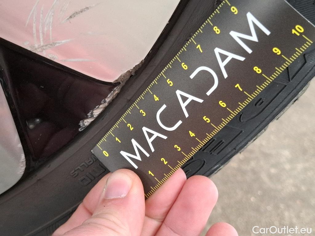  Citroen  C5 CITROEN  Aircross / 2018 / 5P / SUV Hybrid 225 ë-EAT8 Business + #19