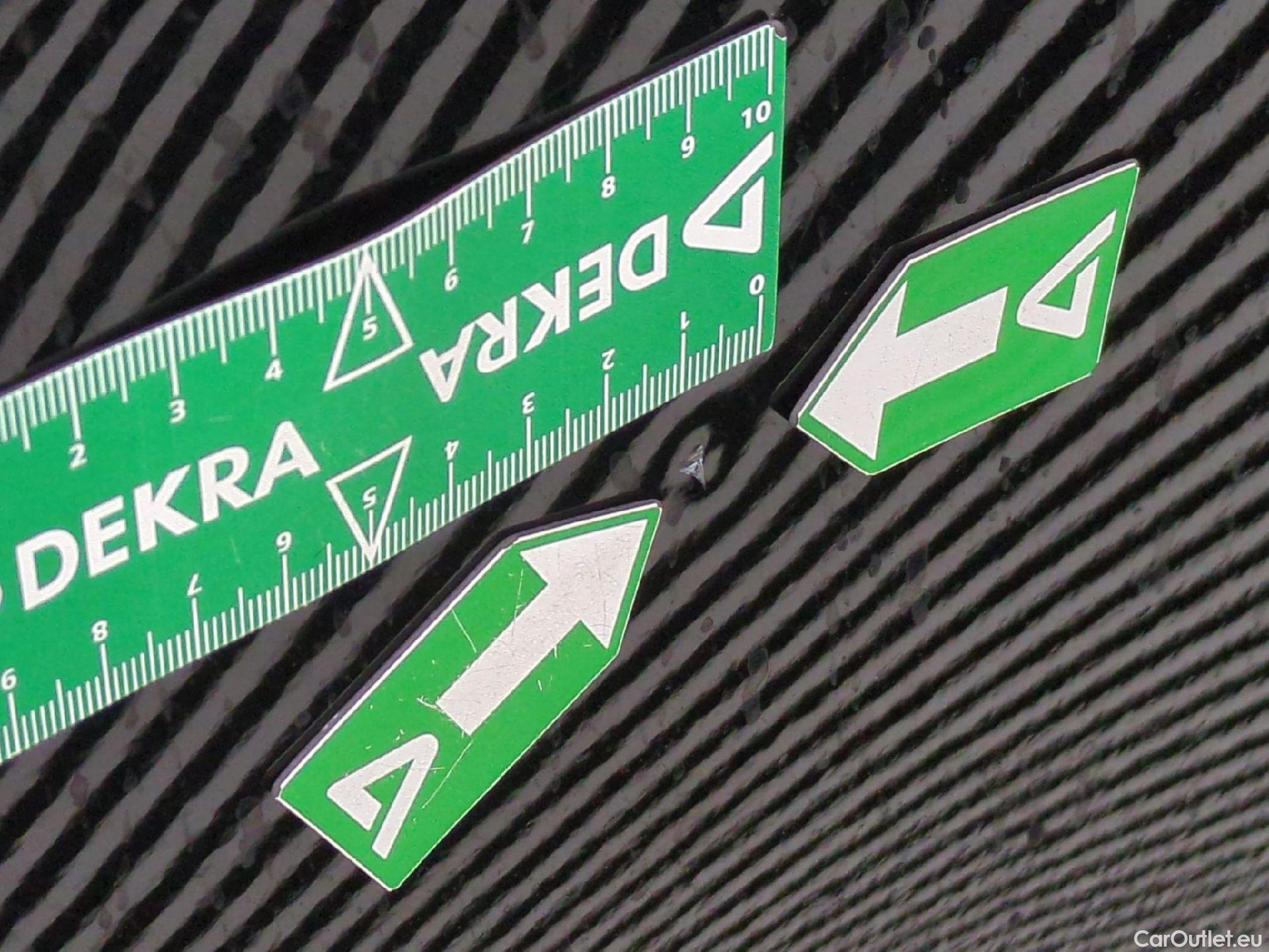  Opel   Grandland X Grandland X Elegance Business 1.5 130CV BVA8 E6d #20