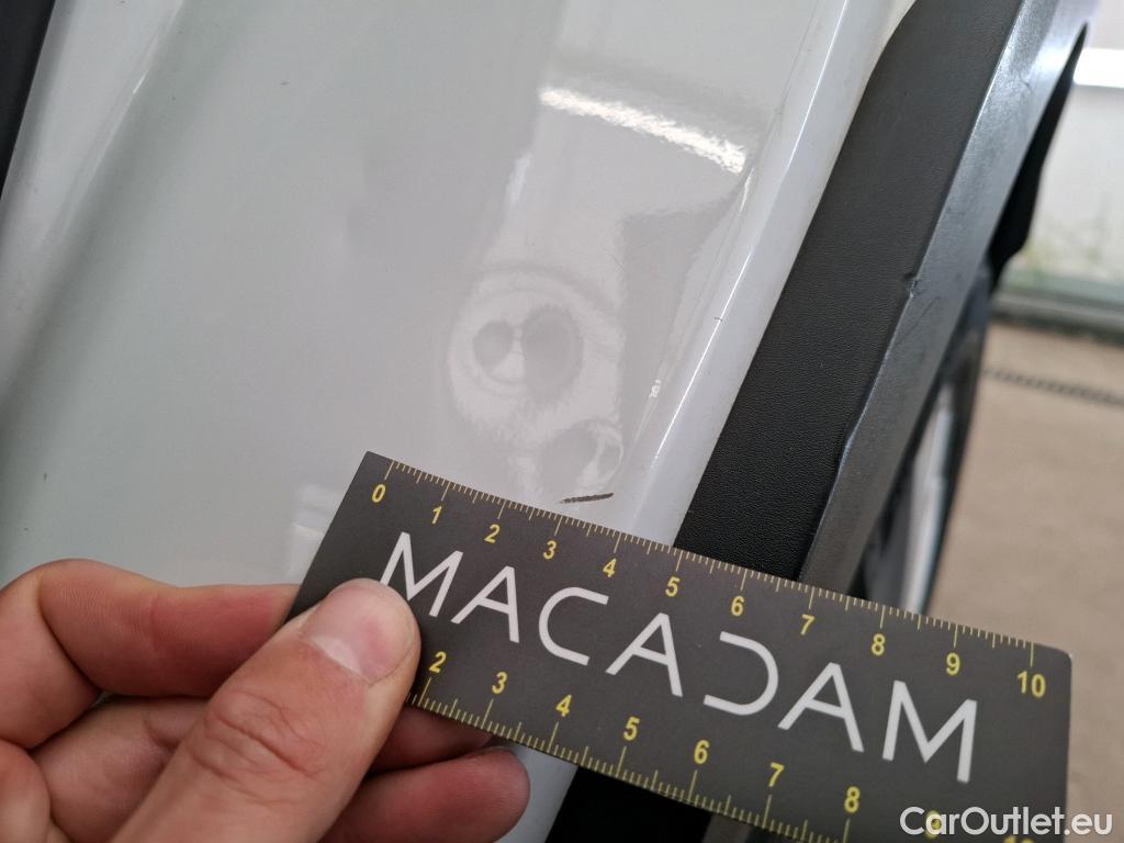  Peugeot  3008  Active Pack 1.2 PureTech 130CV BVA8 E6d #23