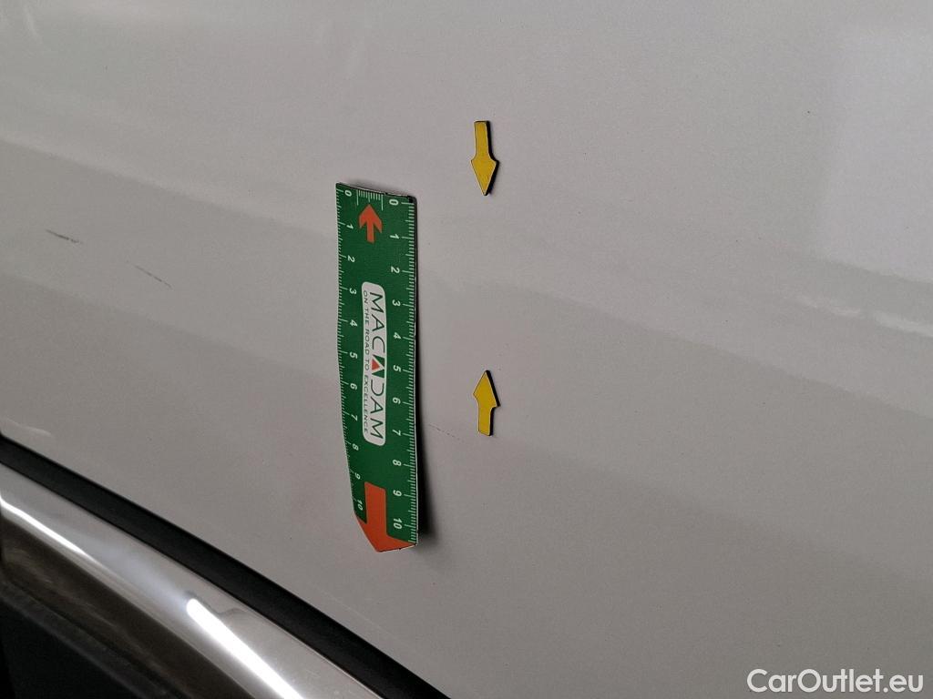  Peugeot  3008  Allure Pack 1.5 HDi 130CV BVA8 E6d #30