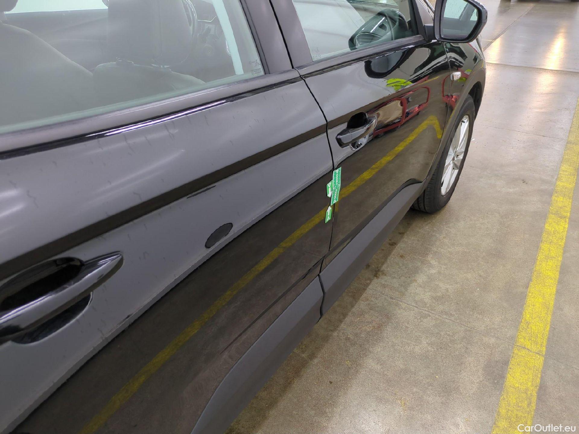  Opel   Grandland X Grandland X Elegance Business 1.5 130CV BVA8 E6d #19