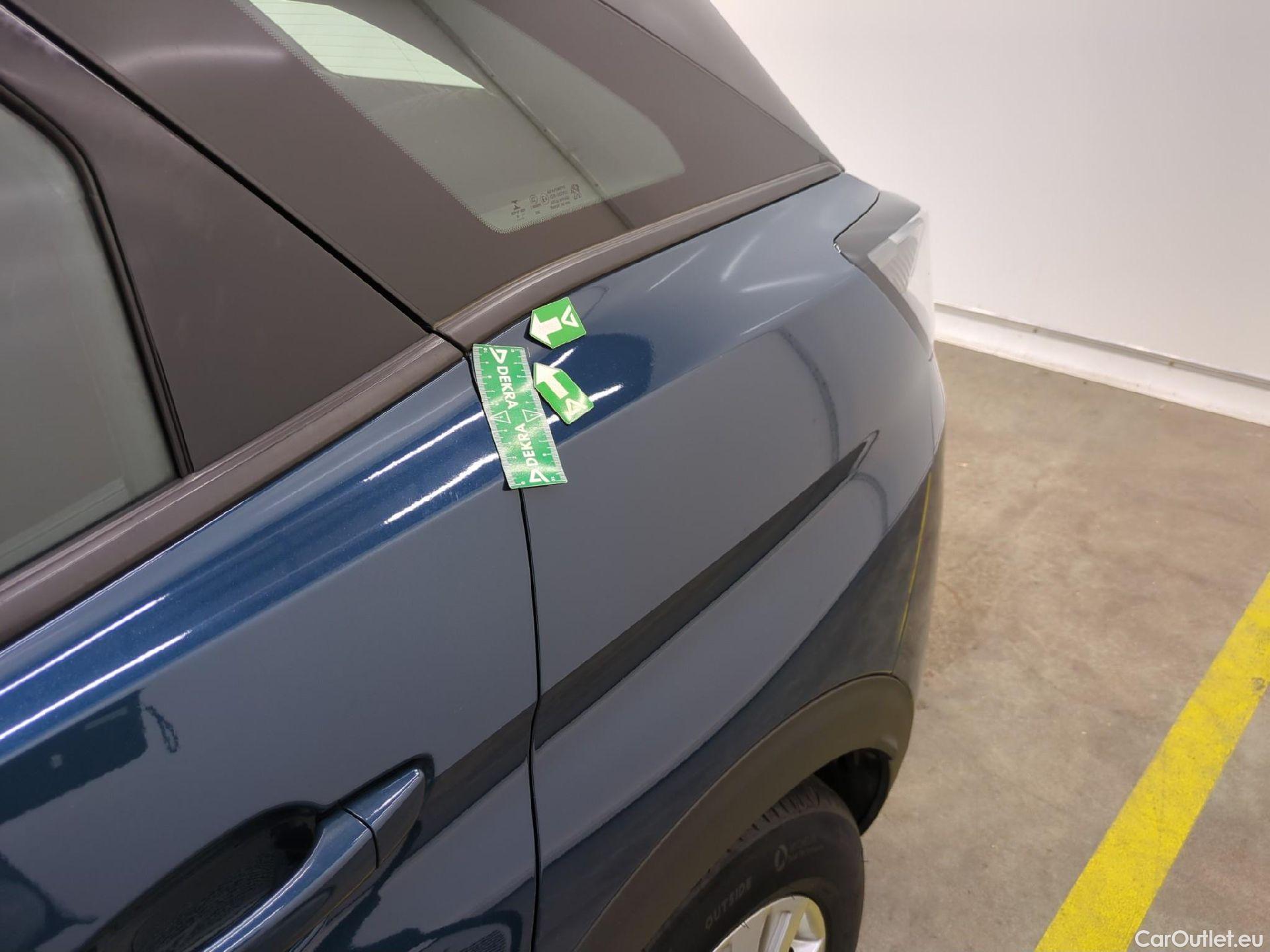  Peugeot  3008  Active Pack 1.5 HDi 130CV BVA8 E6d #31