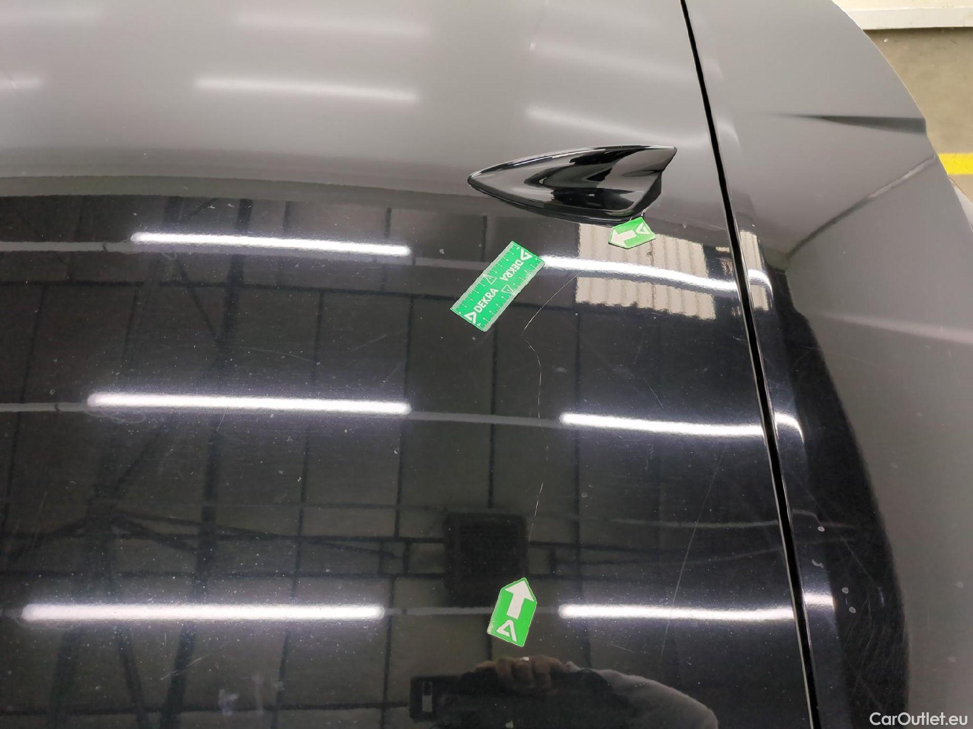  Opel   Grandland X Grandland X Elegance Business 1.5 130CV BVA8 E6d #46