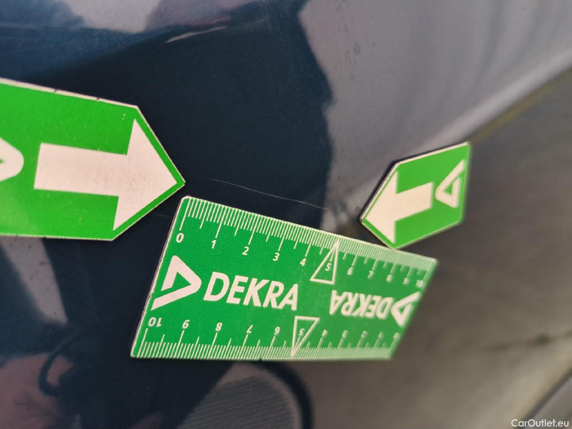  Peugeot  3008  Active Pack 1.5 HDi 130CV BVA8 E6d #14