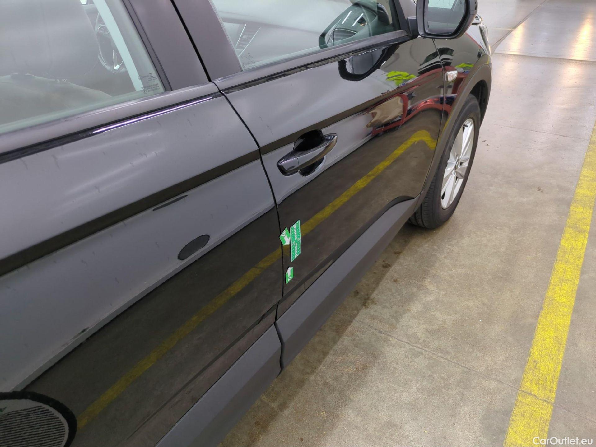  Opel   Grandland X Grandland X Elegance Business 1.5 130CV BVA8 E6d #22