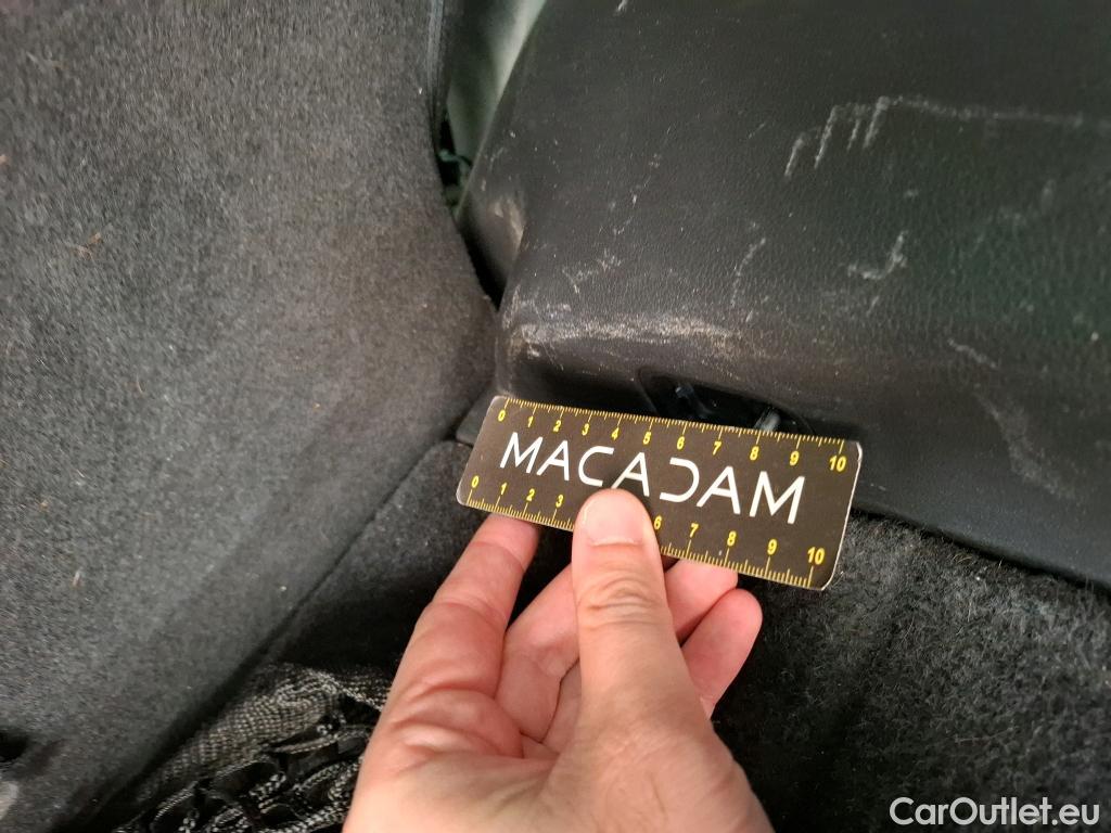  Hyundai  Tucson HYUNDAI  / 2018 / 5P / SUV 1.6 CRDI 115 HYBRID 48V CREATIVE #45