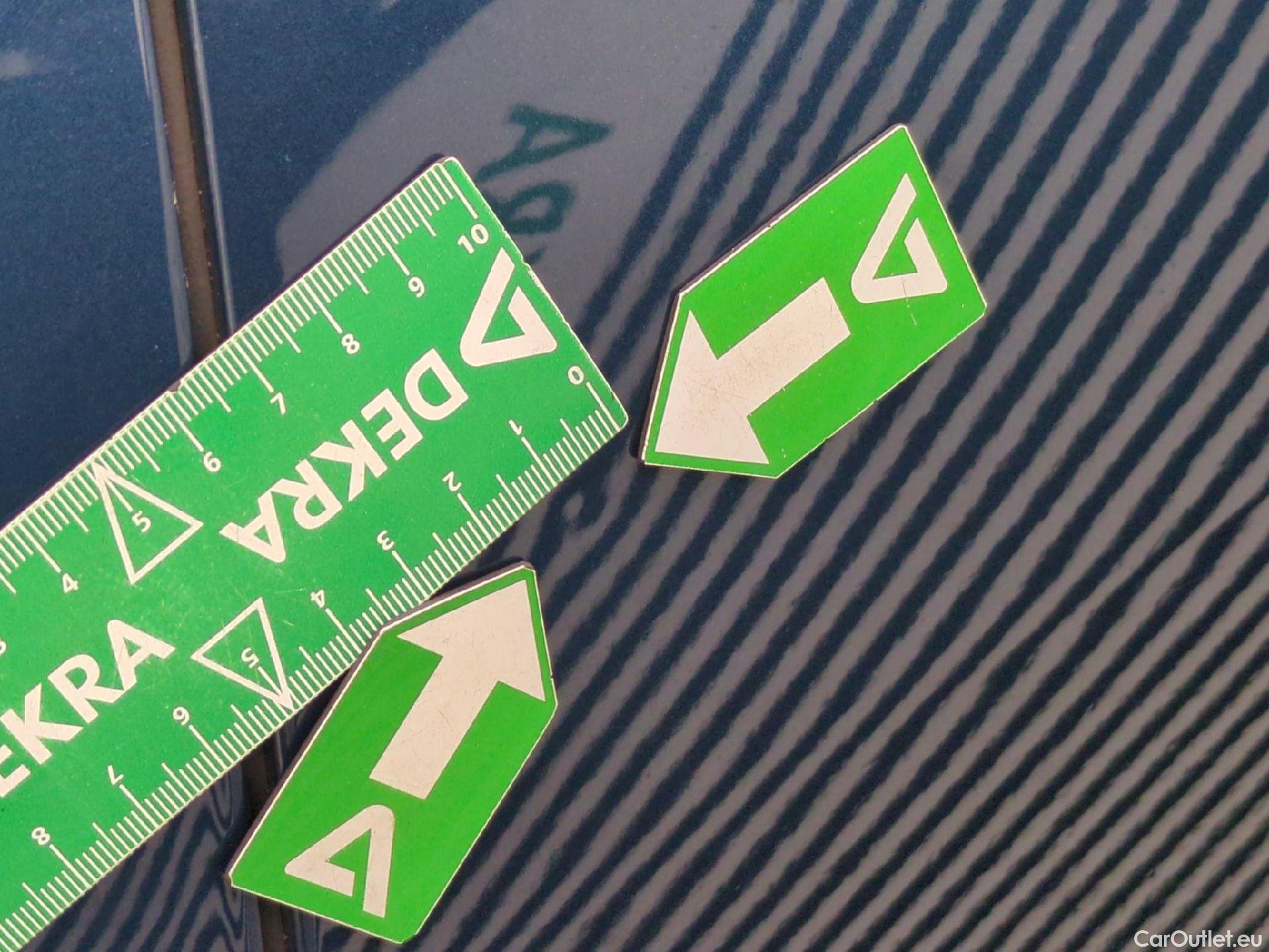  Peugeot  3008  Active Pack 1.5 HDi 130CV BVA8 E6d #25