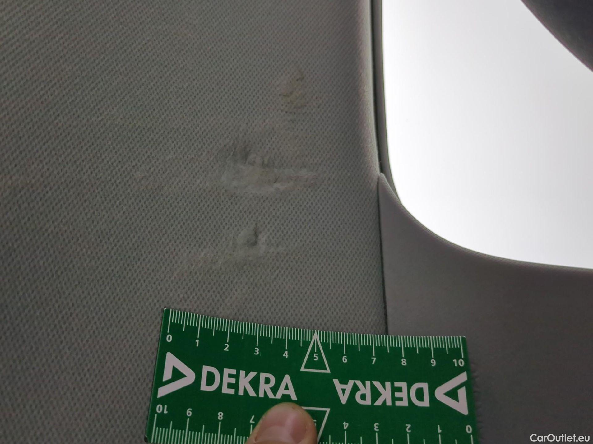  Hyundai  Konna HYUNDAI Kona / 2020 / 5P / SUV 1.0 T-GDI 120 HYBRID 48V BUSINESS #23