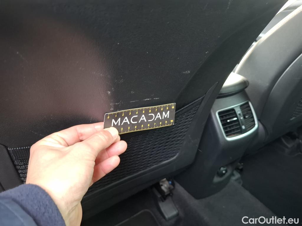  Hyundai  Tucson HYUNDAI  / 2018 / 5P / SUV 1.6 CRDI 115 HYBRID 48V CREATIVE #25