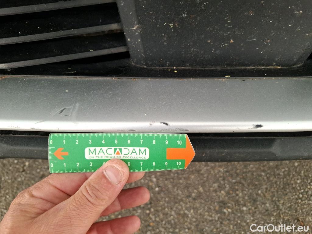  Peugeot  3008  Allure Pack 1.5 HDi 130CV BVA8 E6d #38