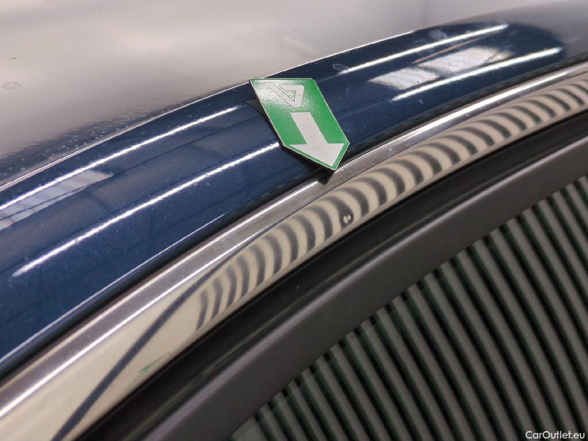  Peugeot  3008  Active Pack 1.5 HDi 130CV BVA8 E6d #28