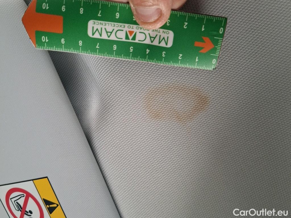  Peugeot  3008  Allure Pack 1.5 HDi 130CV BVA8 E6d #33