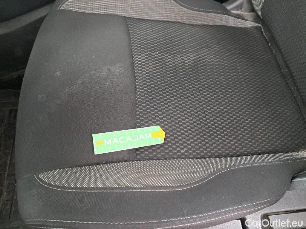  Nissan  Qashqai NISSAN  / 2017 / 5P / Crossover 1.5 DCI 115 Business Edition #18