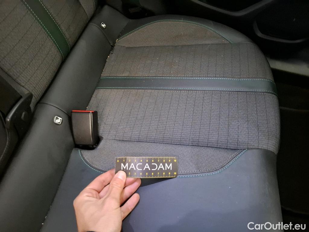  Peugeot  2008  Allure Pack 1.5 HDi 130CV BVA8 E6d #9