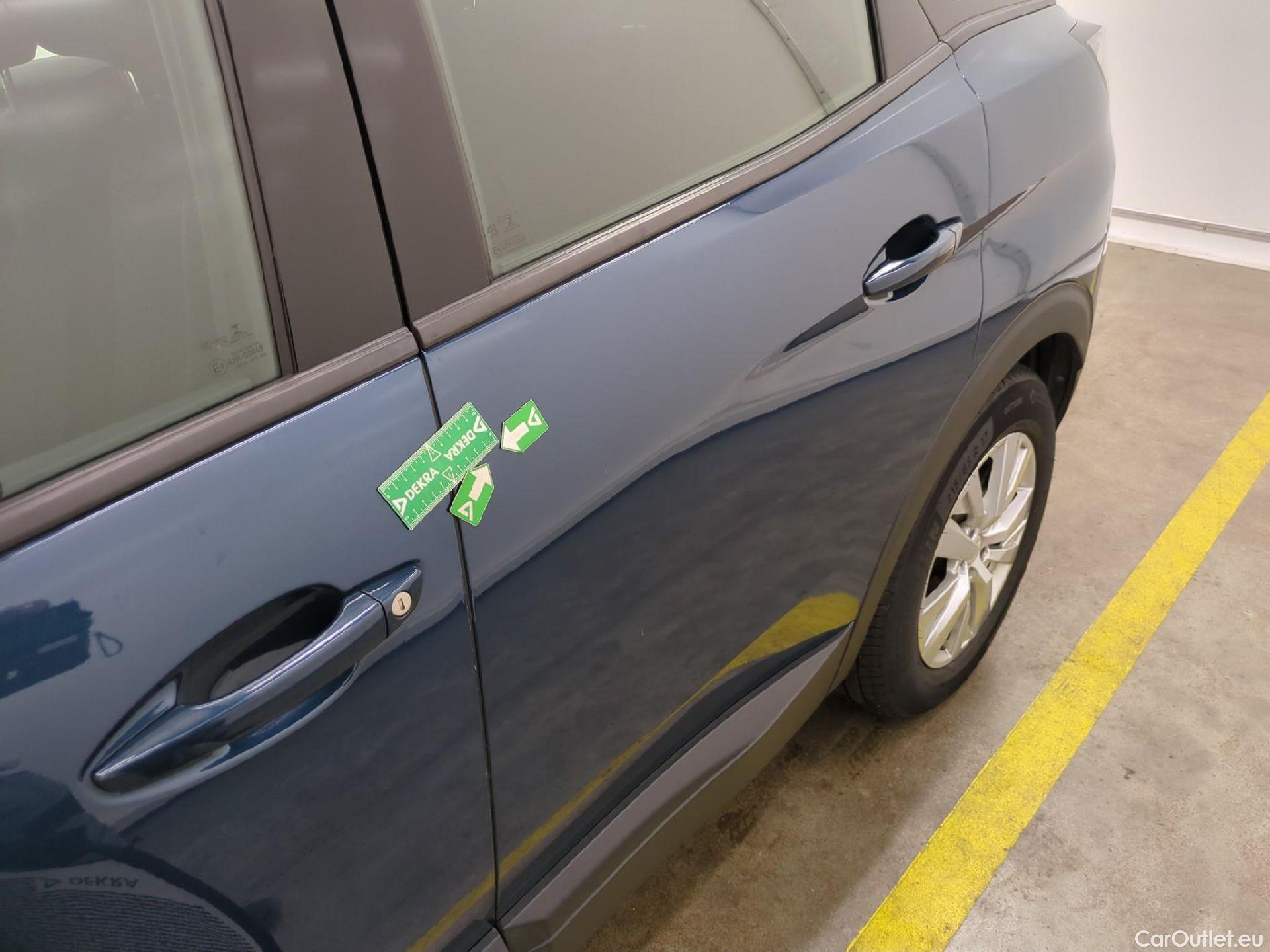  Peugeot  3008  Active Pack 1.5 HDi 130CV BVA8 E6d #26