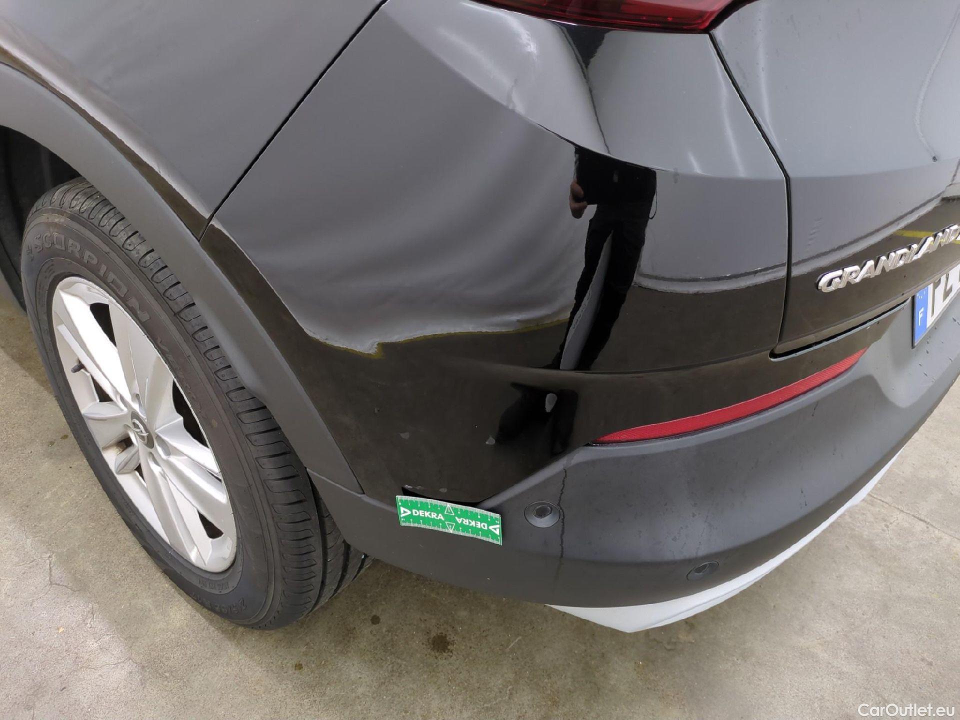  Opel   Grandland X Grandland X Elegance Business 1.5 130CV BVA8 E6d #48