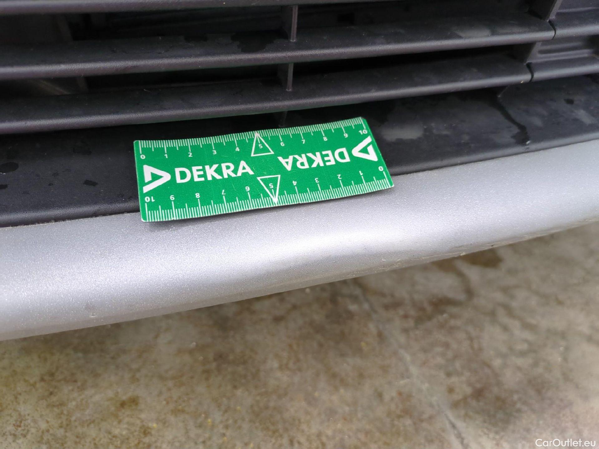  Opel   Grandland X Grandland X Elegance Business 1.5 130CV BVA8 E6d #29