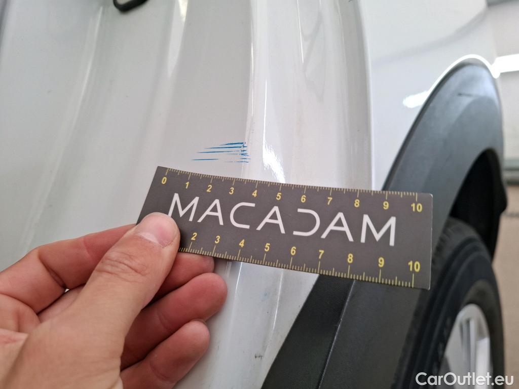  Peugeot  3008  Active Pack 1.2 PureTech 130CV BVA8 E6d #25