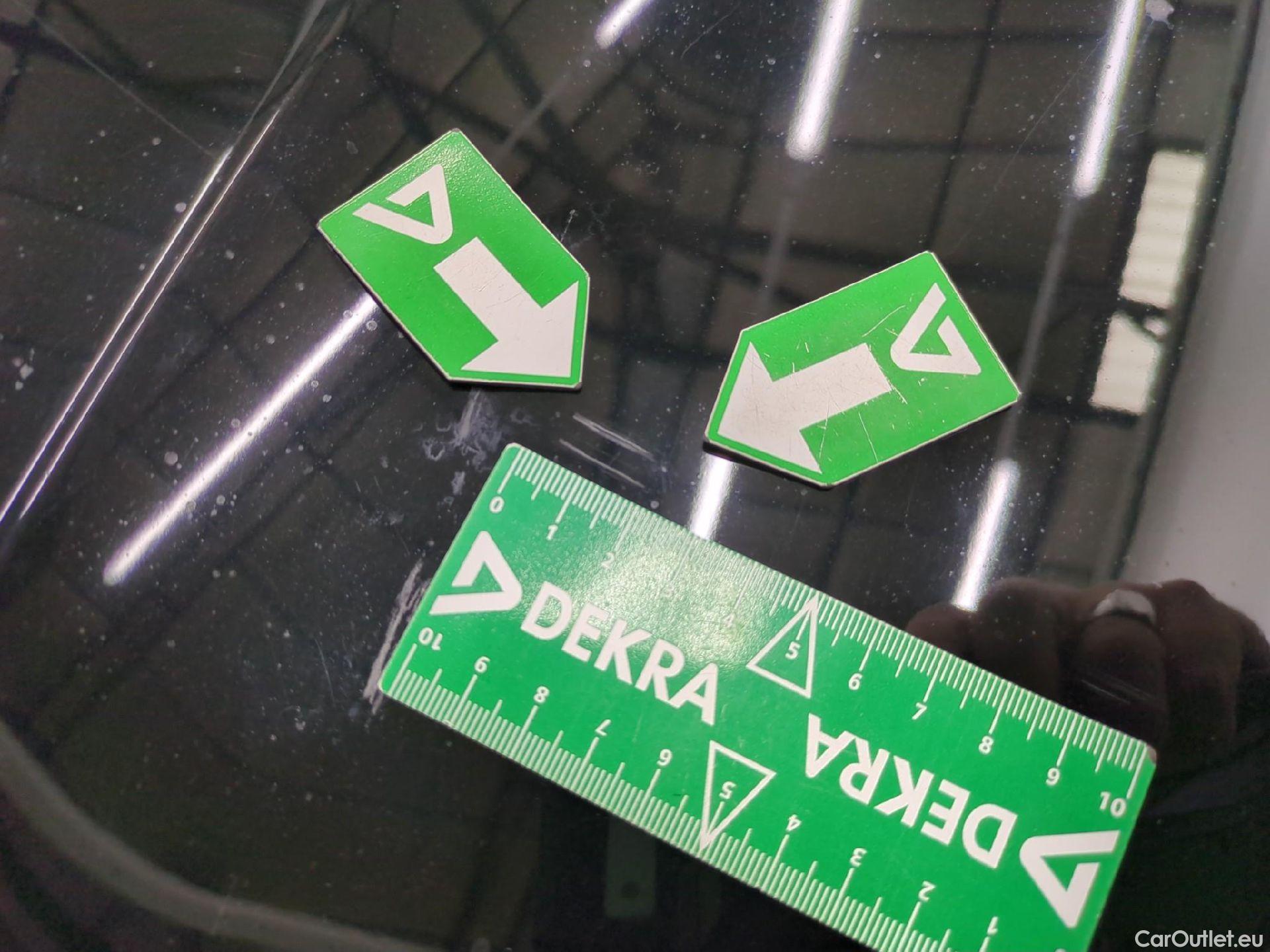  Opel   Grandland X Grandland X Elegance Business 1.5 130CV BVA8 E6d #36