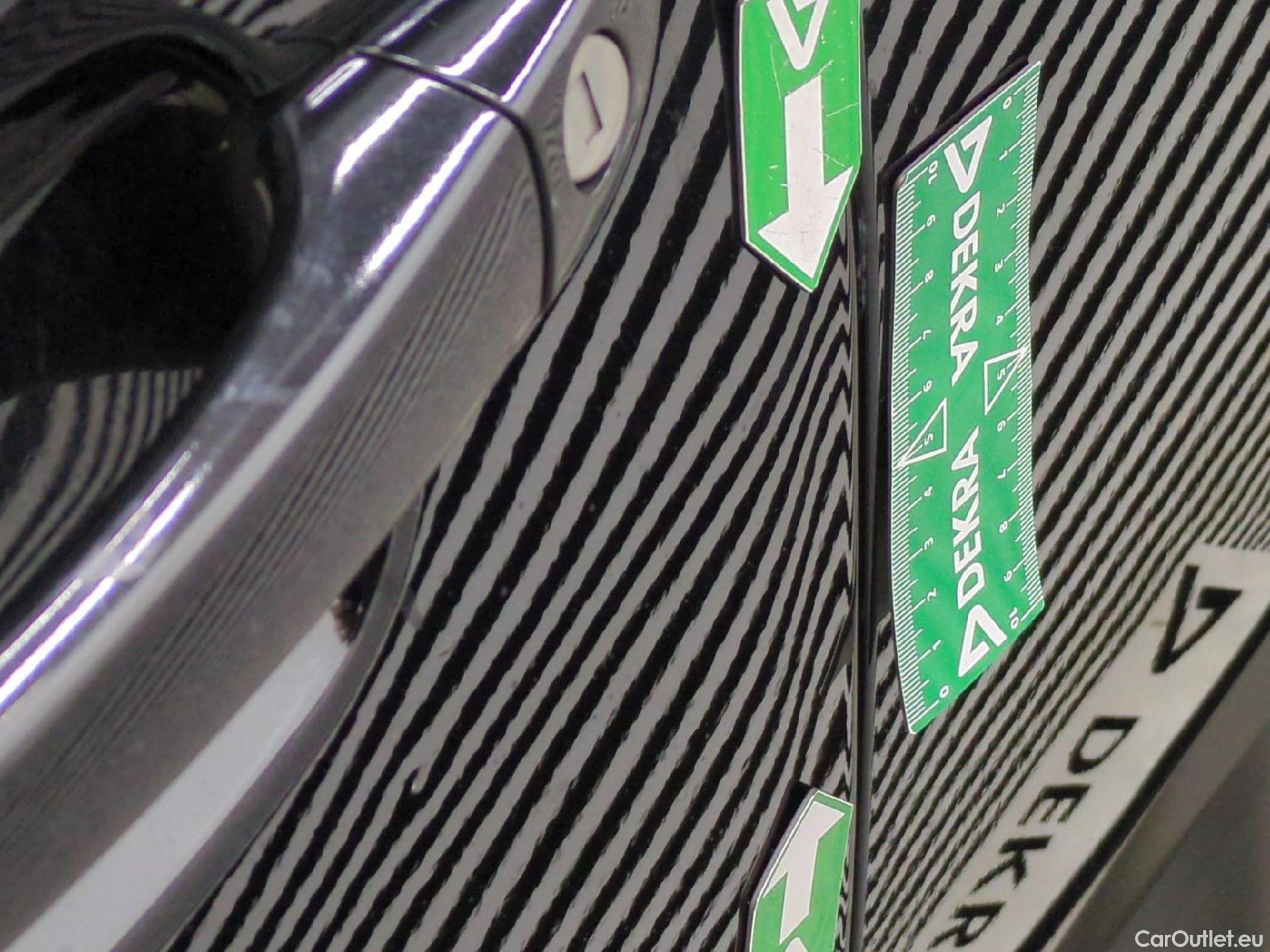  Opel   Grandland X Grandland X Elegance Business 1.5 130CV BVA8 E6d #41