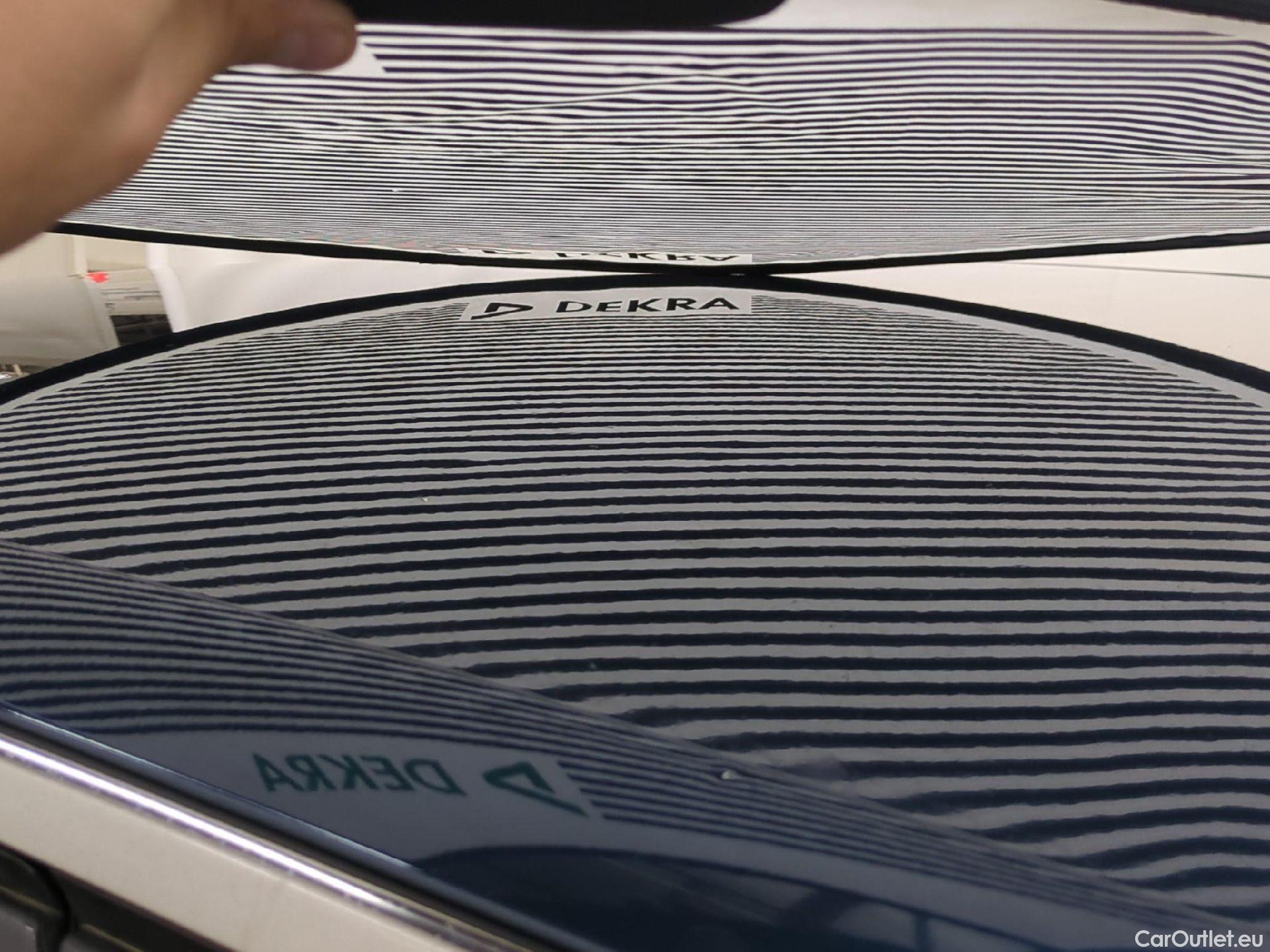  Peugeot  3008  Active Pack 1.5 HDi 130CV BVA8 E6d #19