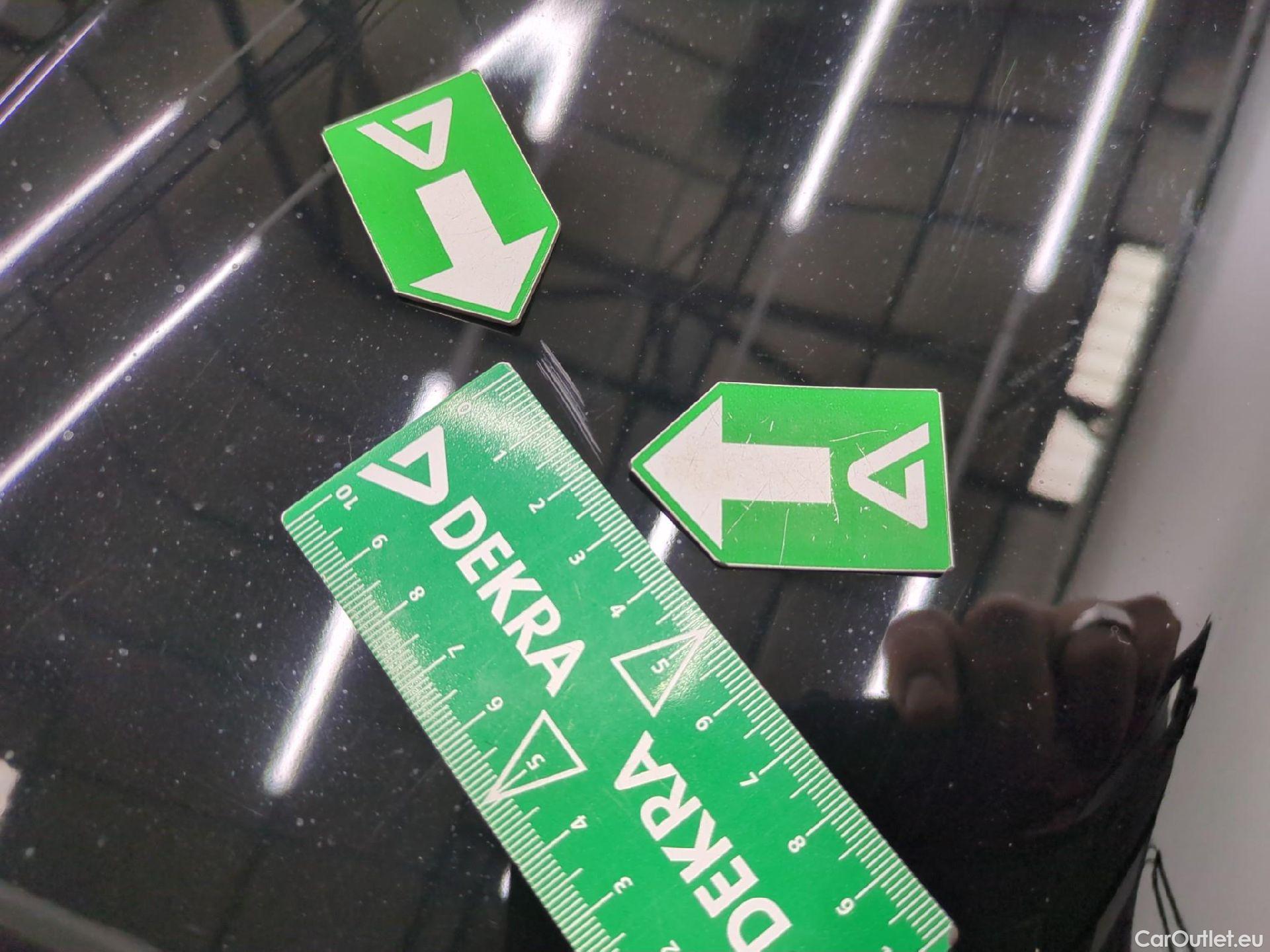  Opel   Grandland X Grandland X Elegance Business 1.5 130CV BVA8 E6d #39