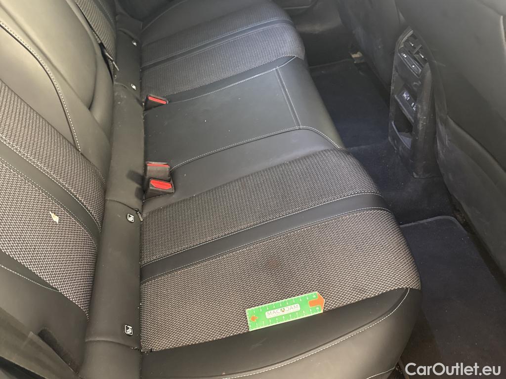  Peugeot  308 PEUGEOT  SW / 2021 / 5P / Break PureTech 130 S&S EAT 8 ALLURE #54