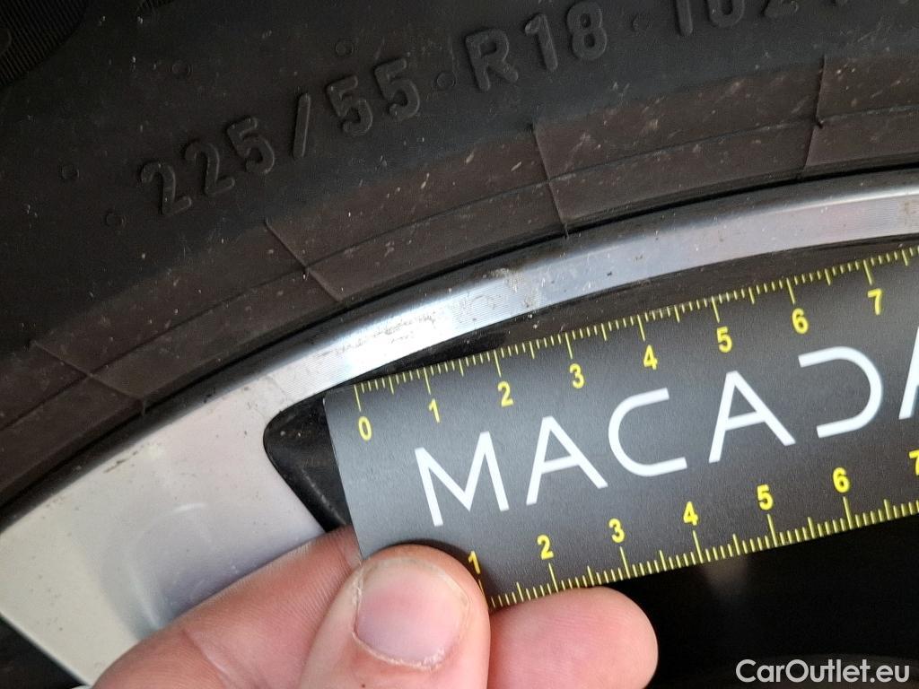  Peugeot  3008  GT Line 1.5 HDi 130CV BVA8 E6dT #9