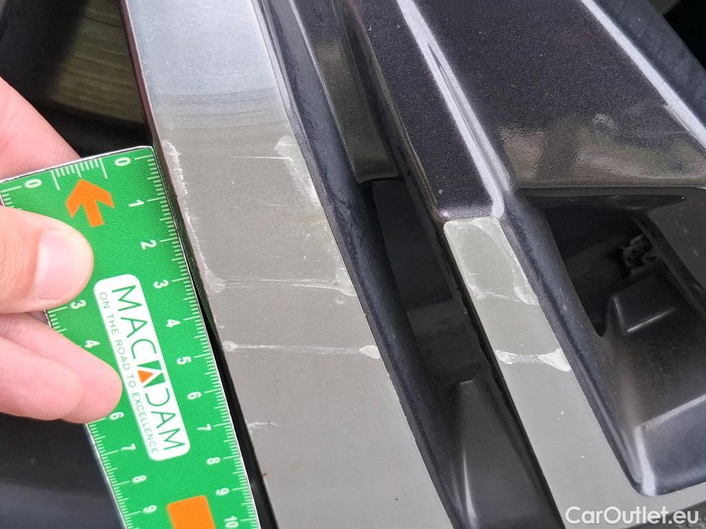  Peugeot  5008  Allure Business 1.2 PureTech 130CV BVA8 7 Sieges E6dT #30